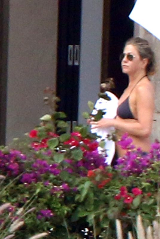JENNIFER ANISTON in Bikini on Vacation in Los Cabos 12/29/2017