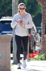 JENNIFER GARNER Heading to a Gym in Brentwood 12/18/2017