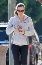 JENNIFER GARNER Heading to a Gym in Brentwood 12/18/2017