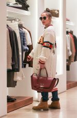 JENNIFER LOPEZ and Alex Rodriguez Out Shopping in Los Angeles 12/27/2017