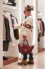 JENNIFER LOPEZ and Alex Rodriguez Out Shopping in Los Angeles 12/27/2017