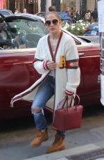 JENNIFER LOPEZ Arrives at Tom Ford Store in Beverly Hills 12/27/2017