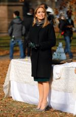 JENNIFER LOPEZ on the Set of Second Act in Central Park in New York 12/04/2017