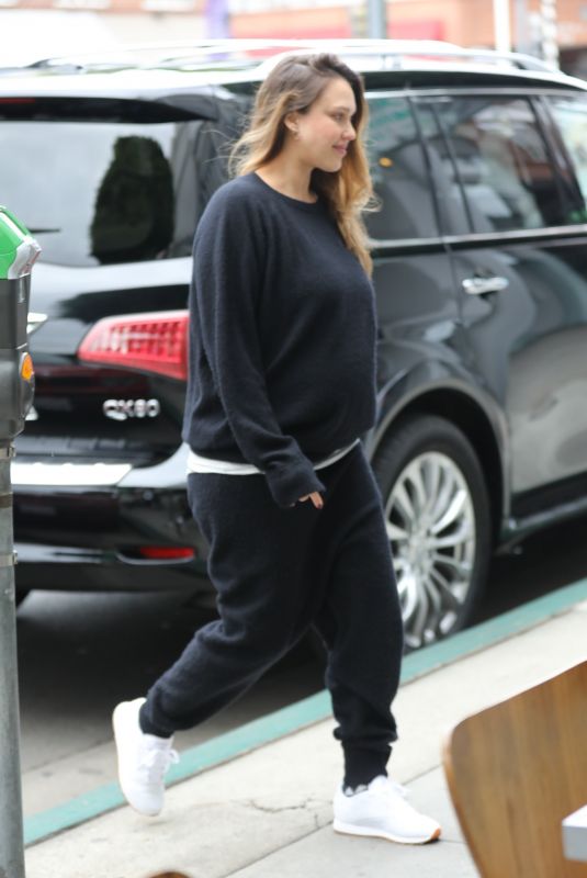 JESSICA ALBA at Cabbage Patch Restaurant in Beverly Hills 12/20/2017