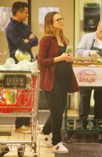 JESSICA ALBA Shopping for Grocery in Beverly Hills 12/11/2017