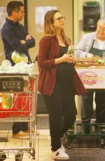 JESSICA ALBA Shopping for Grocery in Beverly Hills 12/11/2017
