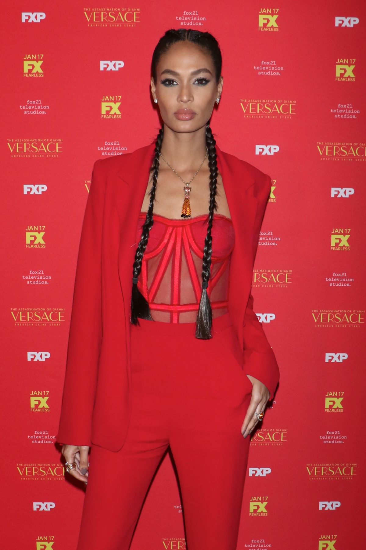 JOAN SMALLS at The Assassination of Gianni Versace: American Crime ...