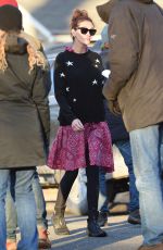 JULIA ROBERTS on the Set of Ben is Back in New York 12/20/2017