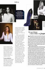 KARLIE KLOSS and CAROLINA HERRERA in Mujer Hoy Magazine, December 2017 Issue