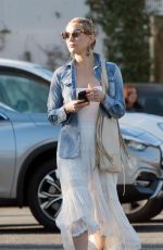 KATE HUDSON at Electric Lodge in Venice Beach 12/19/2017