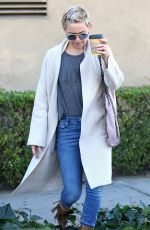 KATE HUDSON Out and About in Los Angeles 12/21/2017