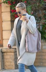 KATE HUDSON Out and About in Los Angeles 12/21/2017