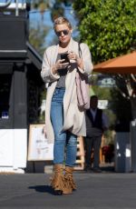 KATE HUDSON Out Shopping in Los Angeles 12/21/2017