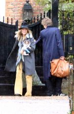 KATE MOSS LeavesHer Home in London 12/19/2017