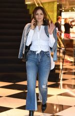 KATHARINE MCPHEE Shopping at Prada on Rodeo Drive in Beverly Hills 12/15/2017