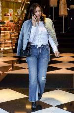 KATHARINE MCPHEE Shopping at Prada on Rodeo Drive in Beverly Hills 12/15/2017