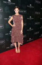 KATIE HOLMES at Black Tap Craft Burgers & Beer Grand Opening in Las Vegas 12/29/2017