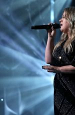 KELLY CLARKSON at 2017 Billboard Women in Music Awards in Los Angeles 11/30/2017