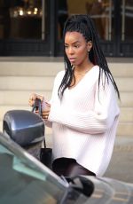 KELLY ROWLAND Shopping at Barney