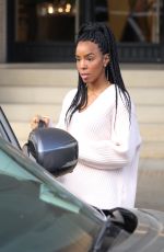 KELLY ROWLAND Shopping at Barney