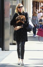 KELLY TURHERFORD Out for Lunch with Her Dog in Beverly Hills 12/02/2017