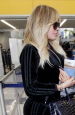 KHLOE KARDASHIAN at Los Angeles International Airport 12/29/2017