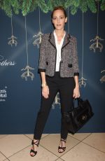 KIM RAVER at Brooks Brothers Holiday Celebration with St Jude Children’s Research Hospital in Beverly Hills 12/02/2017