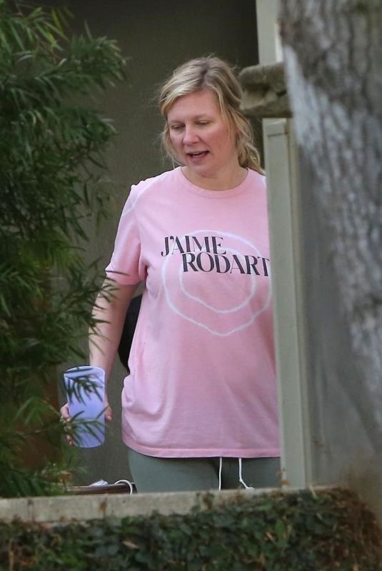 KIRSTEN DUNST Out and About in Los Angeles 12/09/2017