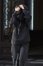 KOURTNEY KARDASHIAN Arrives at an Office in Los Angeles 12/18/2017