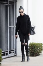 KRYSTEN RITTER Leaves a Medical Building in Beverly Hills 12/23/2017