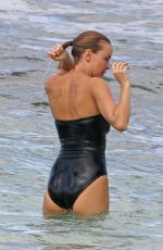 LARAQ BINGLE in Swimsuit on the Beach in Hawaii 11/24/2017