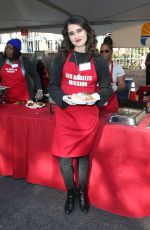 LAUREN FRANCO at LA Mission Serves Christmas to the Homeless in Los Angeles 12/22/2017