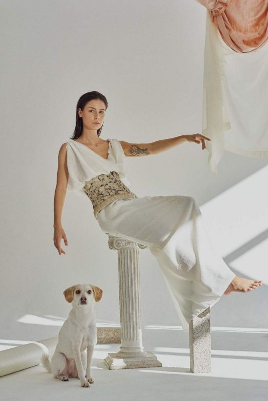 LENA MEYER-LANDRUT for Sleek Magazine, Chanel Special December 2017