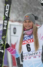 LINDSEY VONN  Wins Fis World Cup Super G in France 12/16/2017