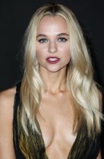 MADISON ISEMAN at Jumanji: Welcome to the Jungle Premiere in Los Angeles 12/11/2017