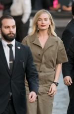 MARGOT ROBBIE Arrives at Jimmy Kimmel Live! in Hollywood 12/04/2017