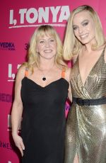 MARGOT ROBBIE at I, Tonya Premiere in Hollywood 12/05/2017