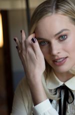 MARGOT ROBBIE - I Tonya Portraits for Los Angeles Times, December 2017