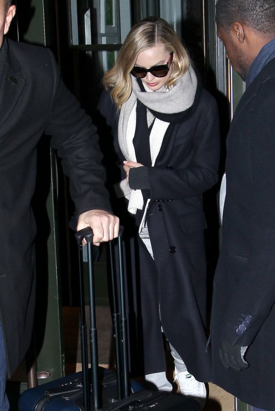 MARGOT ROBBIE Leaves Her Hotel in New York 12/13/2017