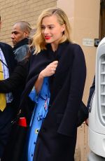 MARGOT ROBBIE Leaves Te View in New York 12/13/2017