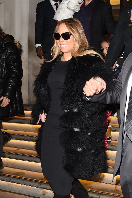 MARIAH CAREY Leaves Her Hotel in London 12/11/2017