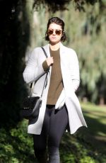 MARY ELIZABETH WINSTEAD Out for Breakfast in Los Angeles 12/21/2017