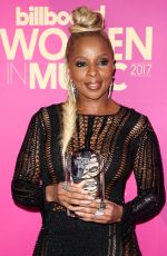 MARY J. BLIGE at 2017 Billboard Women in Music Awards in Los Angeles 11/30/2017