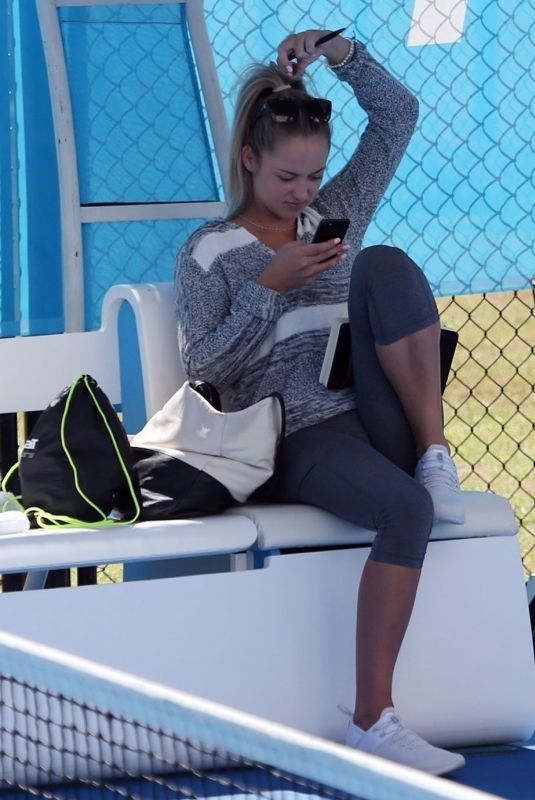 MICHALA BURNS Watches Jack Sock Training in Perth 12/29/2017