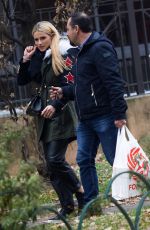 MICHELLE HUNZIKER Buys a Drone in a Store in Milan 12/04/2017
