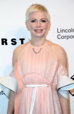 MICHELLE WILLIAMS at Lincoln Center Corporate Fund Gala in New York 11/30/2017