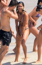 MIMI ELASHIRY in Bikini at Tamarama Beach 12/27/2017