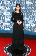 NANA OU-YANG at 2017 Breakthrough Prize Ceremony in Mountain View 12/03/2017