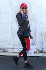 NATALIA DYER Shopping at Bristol Farms in Beverly Hills 12/07/2017