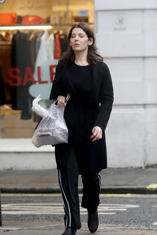 NIGELLA LAWSON Out and About in London 12/22/2017